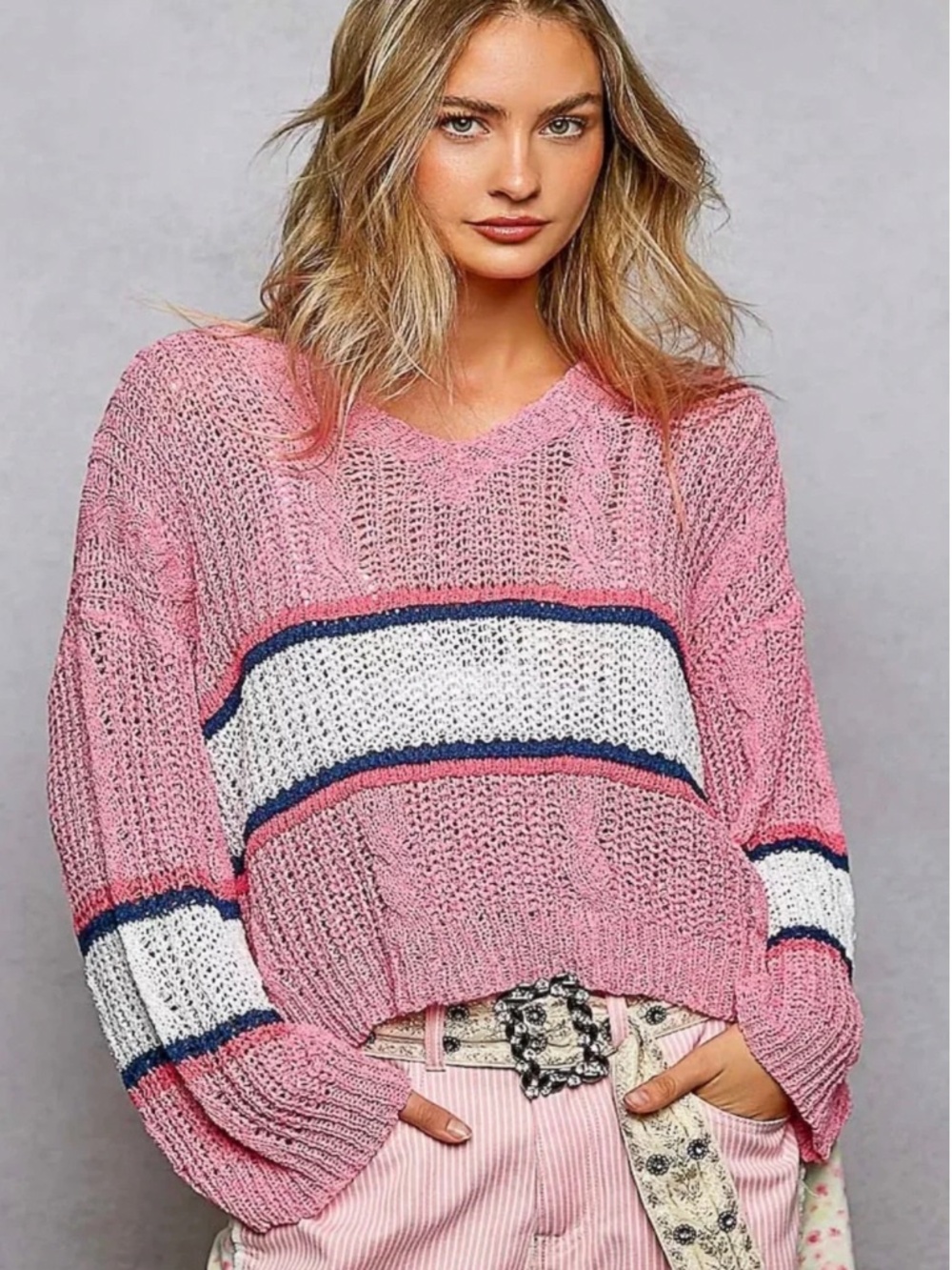 💲POL “ KATIE 3 “ POL V-Neck Stripe Sweater